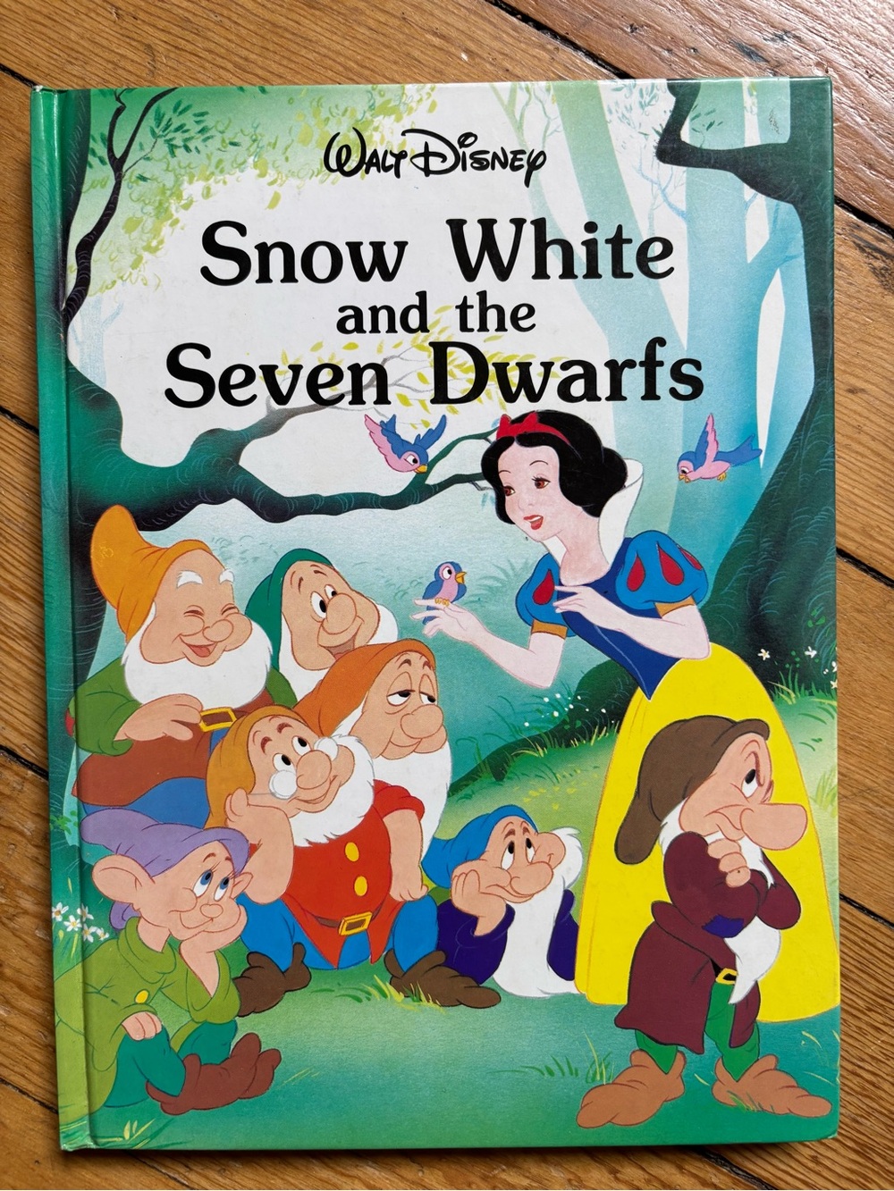 Vintage Disney Snow White and the Seven Dwarfs storybook